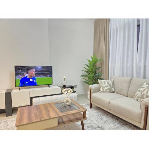 Luxury 2BHK Boulevard Alreem