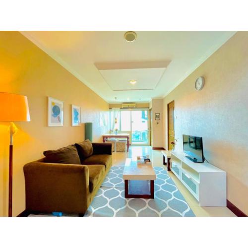 Luxury 2BR Apartment @ Galeri Ciumbuleuit with Best View @ 1st Tower