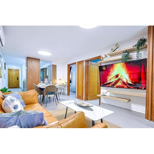 Luxury 2BR City Center Condo