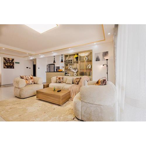 Luxury 2BR kilimani ,Skyline View,Pool & Gym