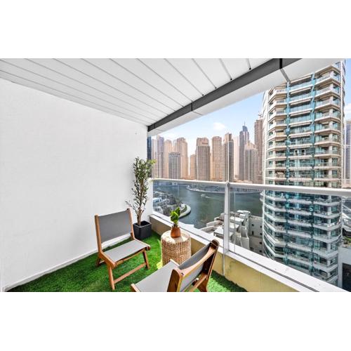 Luxury 2BR Marina View-walking distance to JBR beach, marina mall & metro