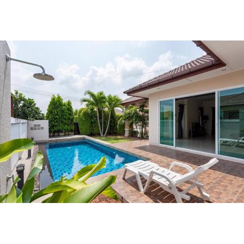 Luxury 3 bed pool villa