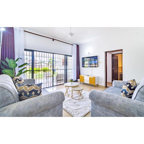 Luxury 3 bedroom beach front apartment