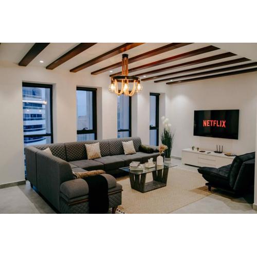 Luxury 3 Bedroom Sub Penthouse