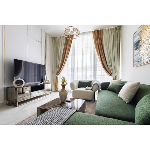 Luxury 3Br Apts with Private Pool in Gemz by Simply Comfort