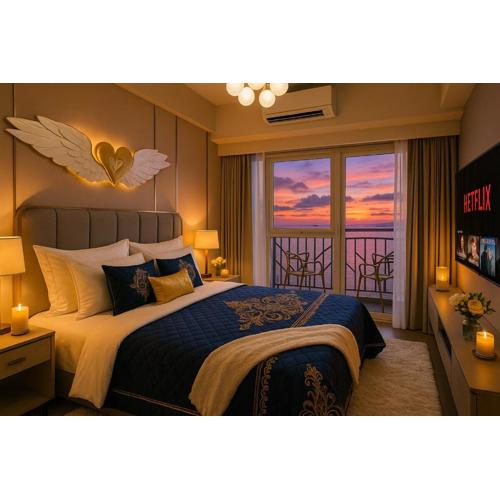 Luxury 3BR near Solaire, Airport II Infinity Pool