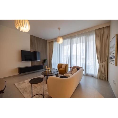 Luxury 3BR plus Storage in Forte Downtown