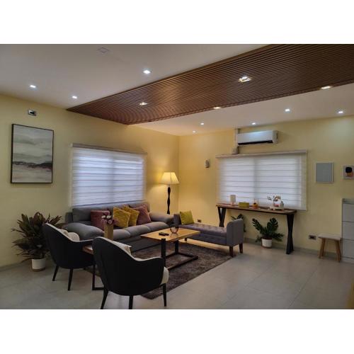 Luxury 3BR Villa w Plunge Pool near SM Batangas City- Instagram-Worthy!