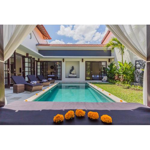 Luxury 4 Bedroom Villa Seminiak