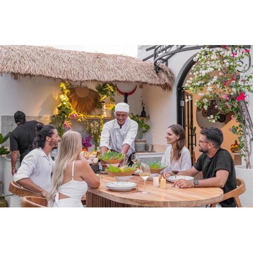 Luxury 4BD Villa Casa Diplomatico with Private Pool