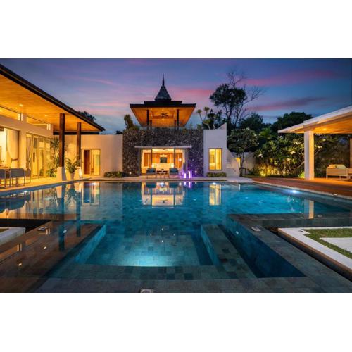 Luxury 4BR Pool Villa Botanica Bangtao Beach