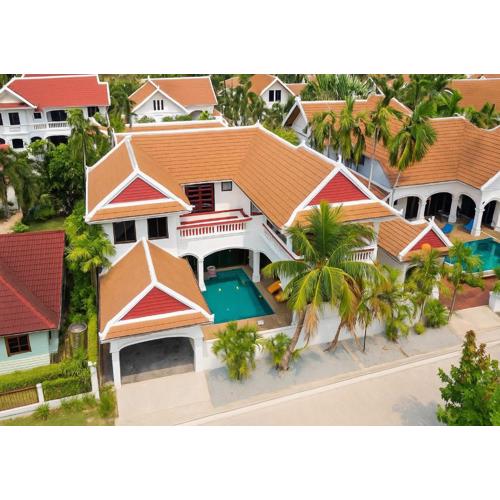 Luxury 5 Bedroom Funplace Pool Villa in Pattaya