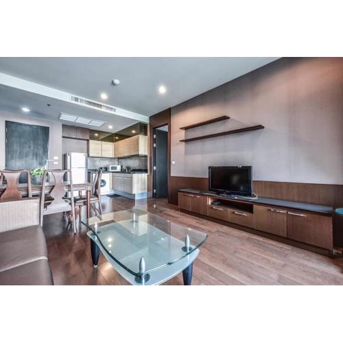 Luxury 67 sqm private living sanctuary Steps from BTS chidlom