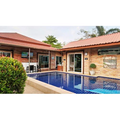 Luxury 6BHK Villa with Private Pool in Pattaya by - OzyStays
