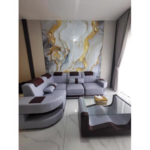 Luxury and Comfortable Residence