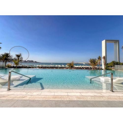 Luxury and Comfy 1BR in JBR near the Beach