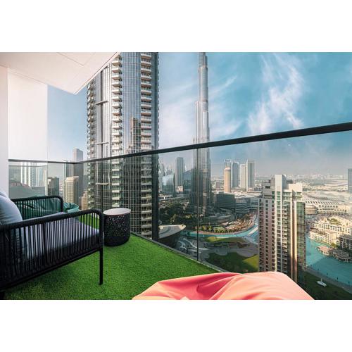 Luxury Apartment with Full Burj Khalifa and Downtown Views