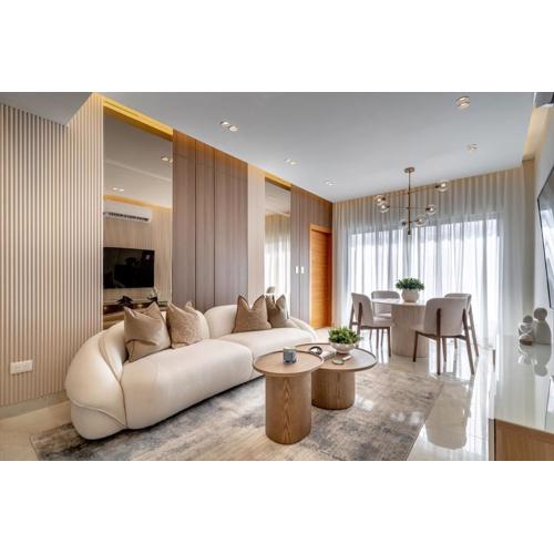 Luxury apt city views in the center of the city