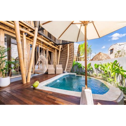 Luxury Bamboo Villa near Beach