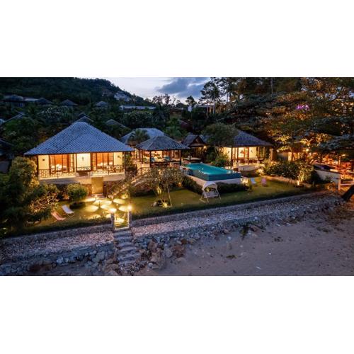 Luxury Beachfront Pool Villa - Finu at Samui