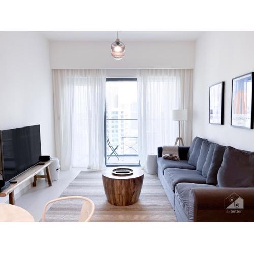 Luxury Burj Royale Modern Apt city view Balcony