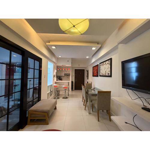 Luxury Condo at Forbeswood Parklane The Fort BGC