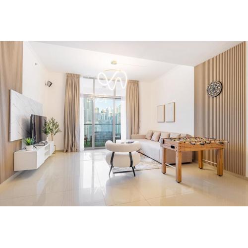 Luxury Condo with Full Marina view near beach