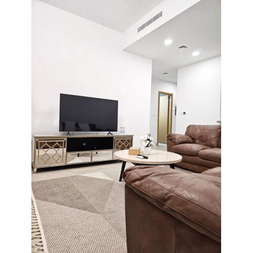 Luxury downtown apartment with Burj Khalifa View