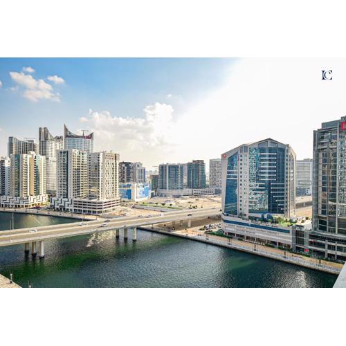 Luxury Escapes - Damac Maison Prive - Canal View Studio Apts - Near Dubai Mall