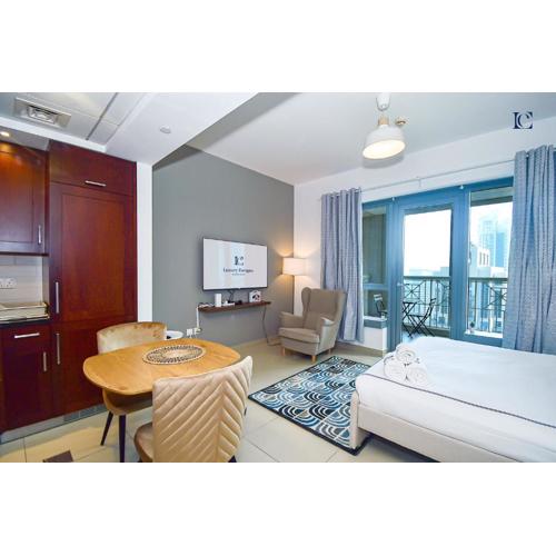 Luxury Escapes - Modern Studio Apt with Balcony near Dubai Mall - 29 Blvd