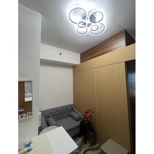 Luxury for Less next to BGC and Makati CBD