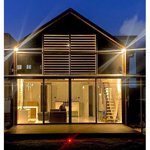 Luxury Home with Garden Oasis