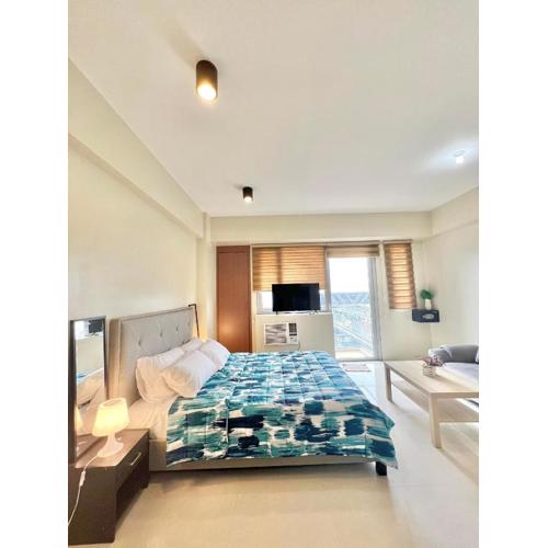 Luxury Hotel Type Condo near NAIA Manila Airport