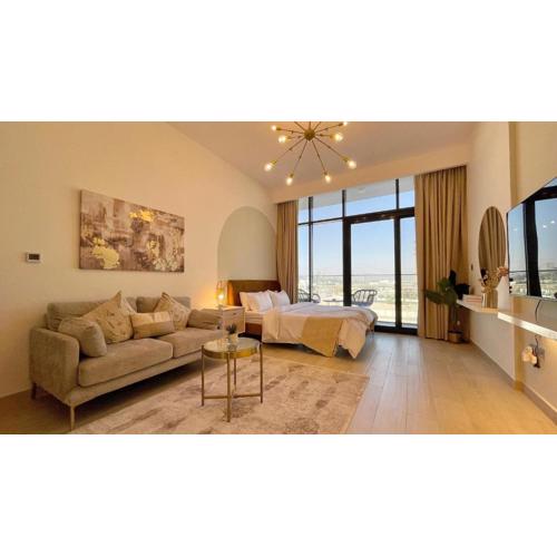 Luxury Interior Studio with Direct Burj Khalifa Views in the Heart of Dubai