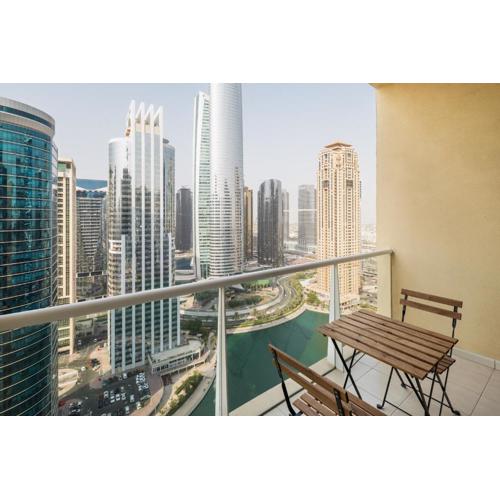 Luxury Jlt Studio Lake View Metro 5minmarina