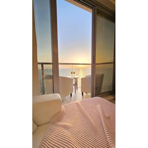 Luxury Ocean Front Apartment