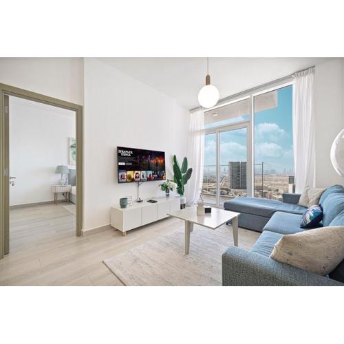 Luxury One-Bedroom Apartment in Bloom Heights