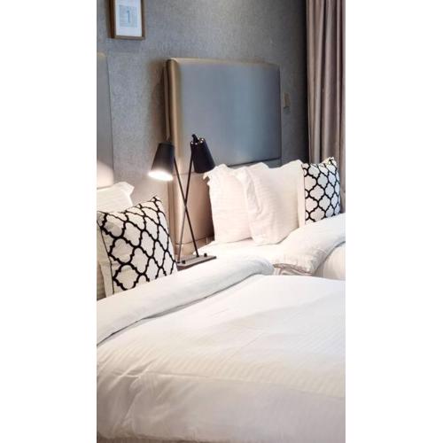 Luxury Paramount Hotel Apt B666