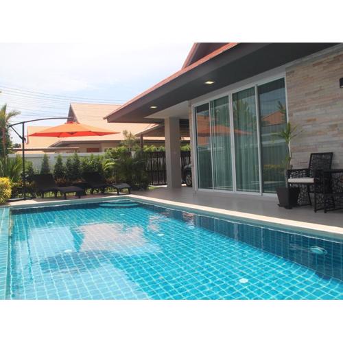 Luxury Pool Villa A23 3BR 8 Persons