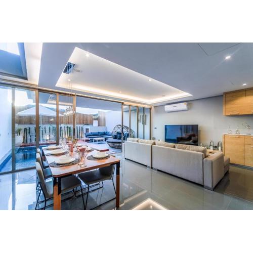 Luxury Pool Villa in Chalong