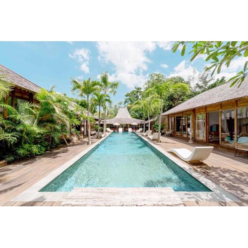 Luxury private villa 500m2 Canggu