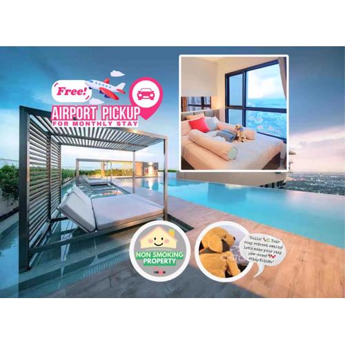 Luxury Riverside Condo, 3 SKY Pools , Close to MRT Train Station