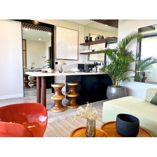 Luxury Seseh Suite - Rice field View