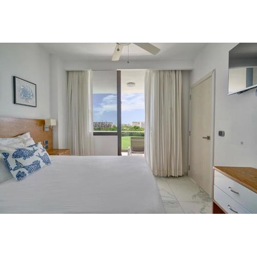 Luxury Stay with Beach, Golf, Pool, Casino and Spa