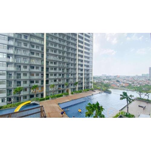 Luxury Studio at Daan Mogot City Apartment By Travelio