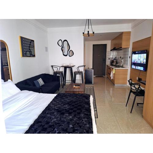 Luxury studio At The Loftel ruaka
