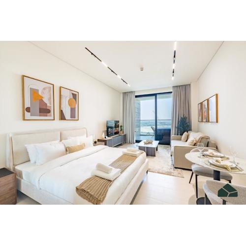 Luxury Studio with Canal View and Jacuzzi by BMS