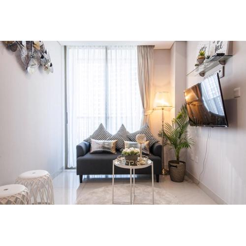 Luxury Suite 1BR Taman Anggrek Residences