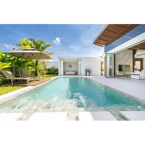 Luxury villa 3-4 bedroom near Bangtao beach