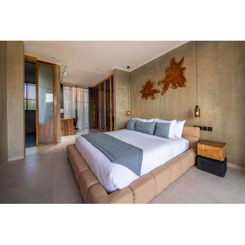 Luxury villa GoldenSun Canggu